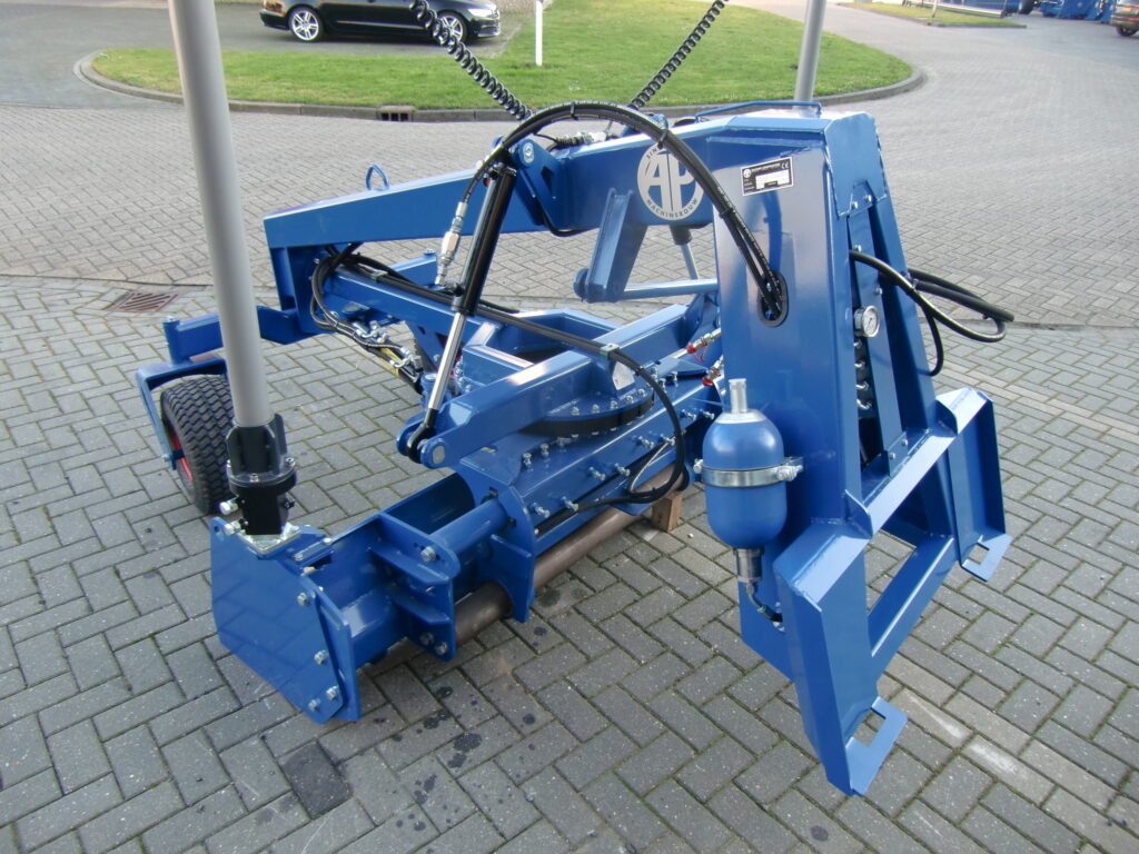 Attachment graders
